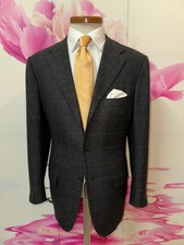 $ 6.800,-  classic Kiton